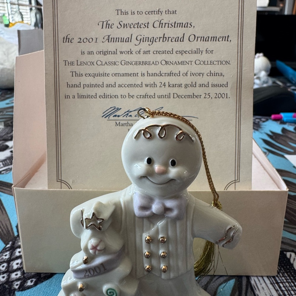 2001 Lenox White and Gold Gingerbread w Tree Porcelain Ornament